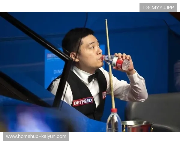 罗伯逊与霍金斯历史交手二十次 今晚八强战悬念重重